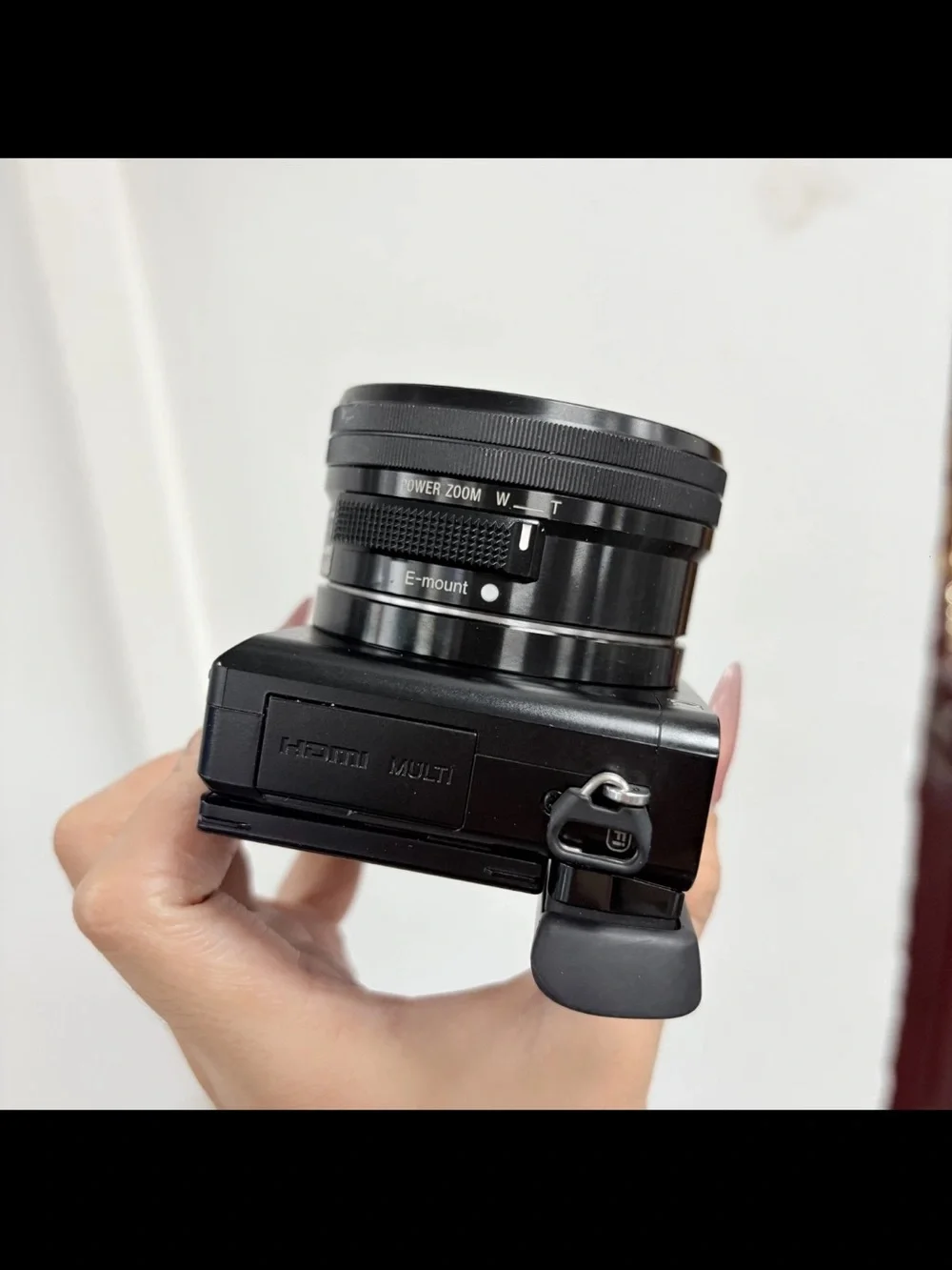 Sony Alpha 6000 Black Mirrorless Camera with 16-50mm Lens